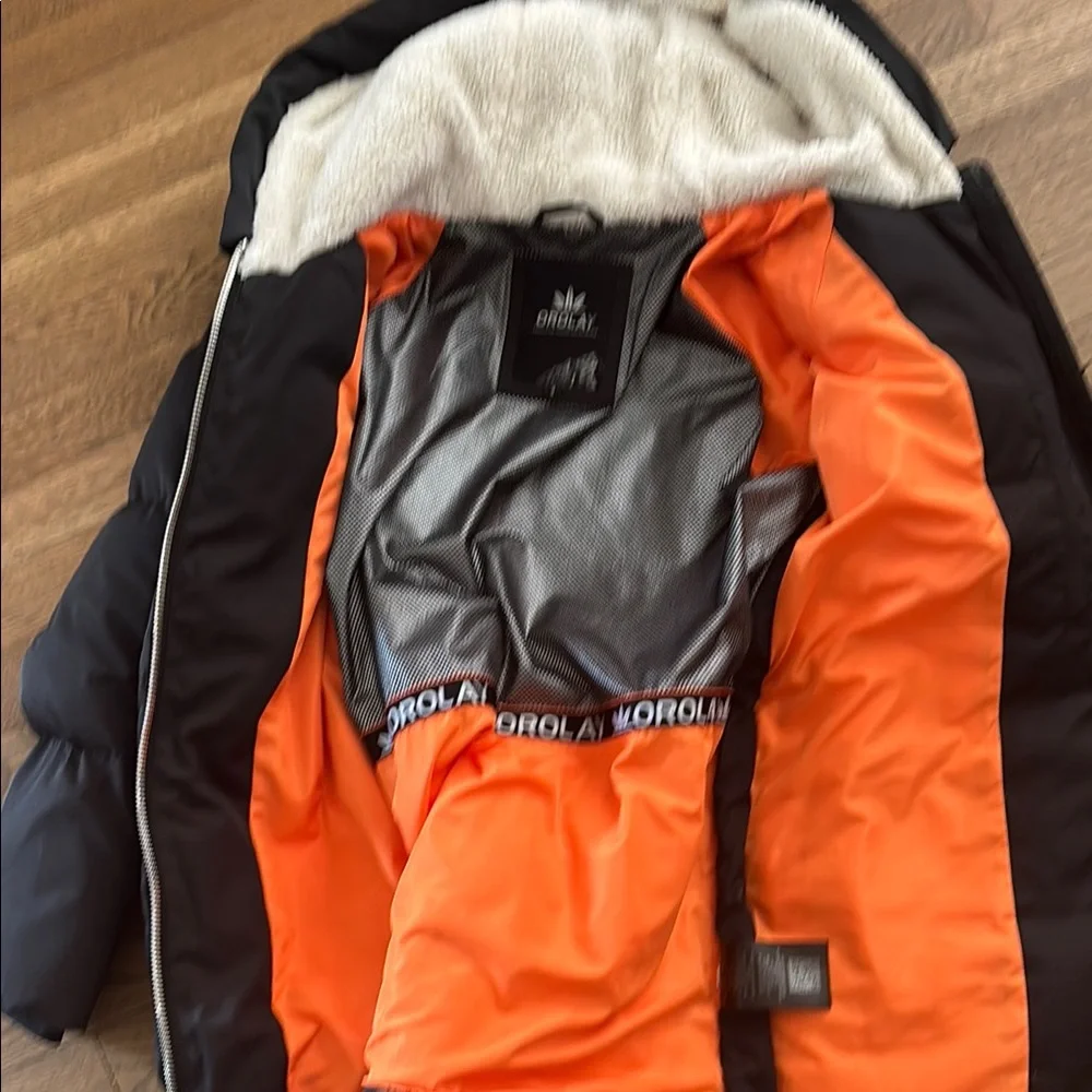 Orolay Black Insulated Puffer Jacket with Hood - Picture 3 of 6